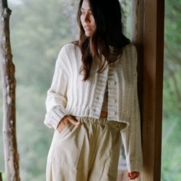 ISO In Search Of: Louise Cardigan Cream M or L - Picture 2 of 3